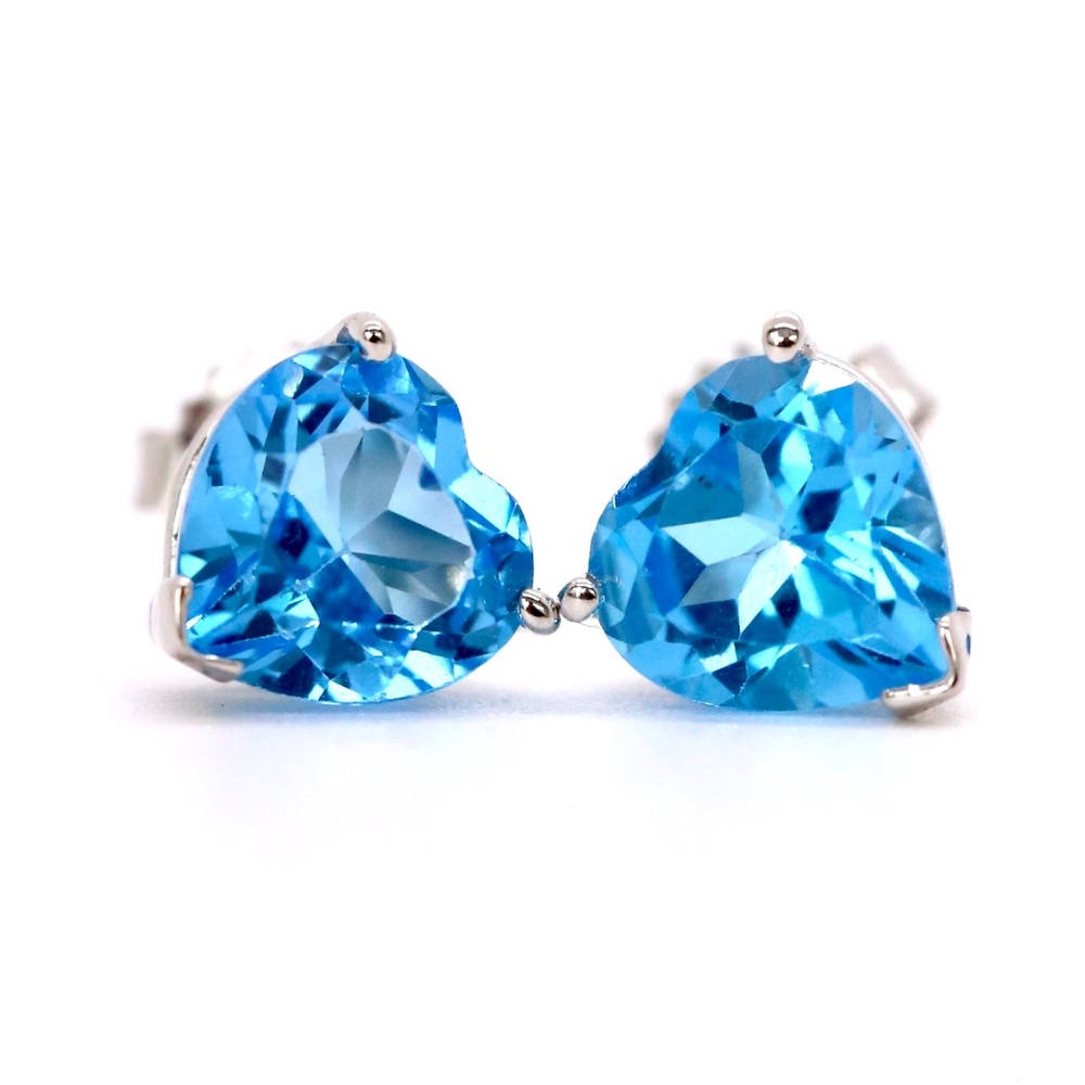 Heart Shape 4.44 Carat Aqua Marine Tiffany Style White Gold Earrings